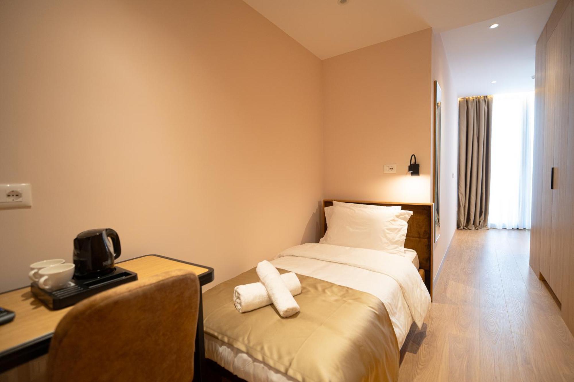 Hotel Boutique Jera Tirana Exterior foto